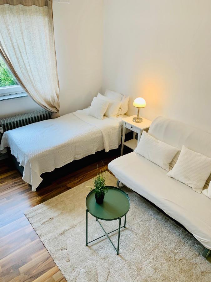 Top Renoviertes Apartement In Bester Lage Von Homburg- 5 Fussminuten Zur Uniklinik هومبورغ المظهر الخارجي الصورة