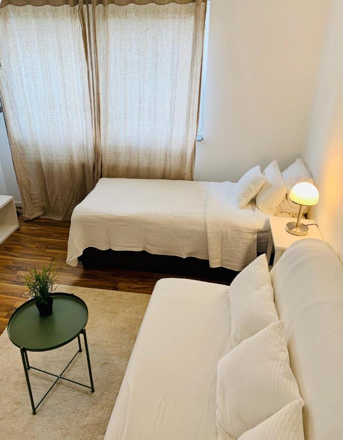 Top Renoviertes Apartement In Bester Lage Von Homburg- 5 Fussminuten Zur Uniklinik هومبورغ المظهر الخارجي الصورة