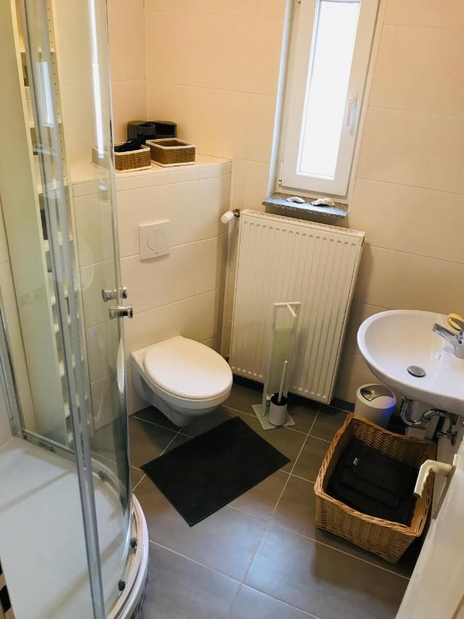 Top Renoviertes Apartement In Bester Lage Von Homburg- 5 Fussminuten Zur Uniklinik هومبورغ المظهر الخارجي الصورة
